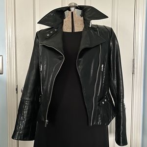 GUESS Genuine Leather Woman's Black Moto Jacket Sz S EUC